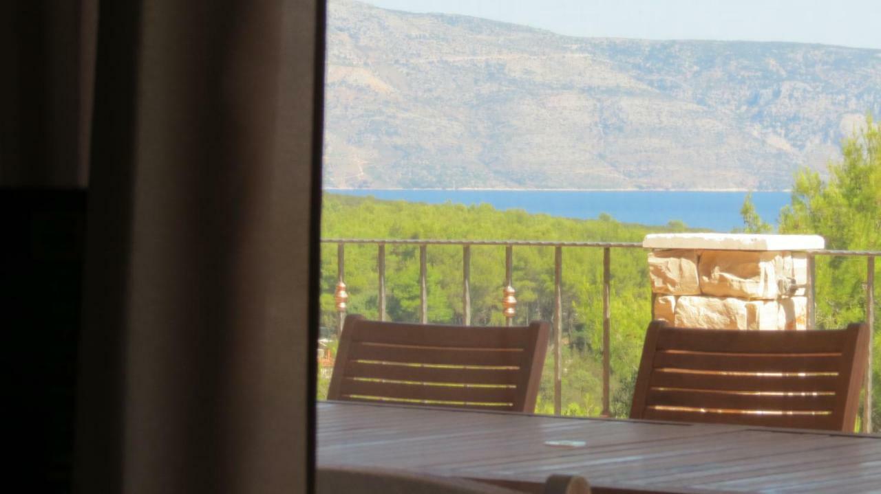 Vila Familia Hvar Hotel Vrboska Buitenkant foto